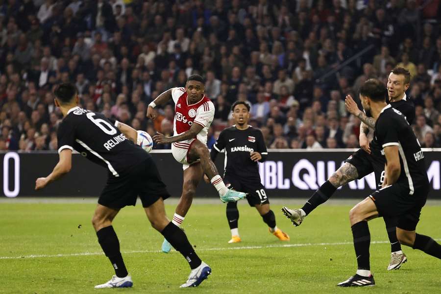 Een beeld tijdens Ajax - AZ vorig seizoen Een beeld tijdens Ajax - AZ vorig seizoen