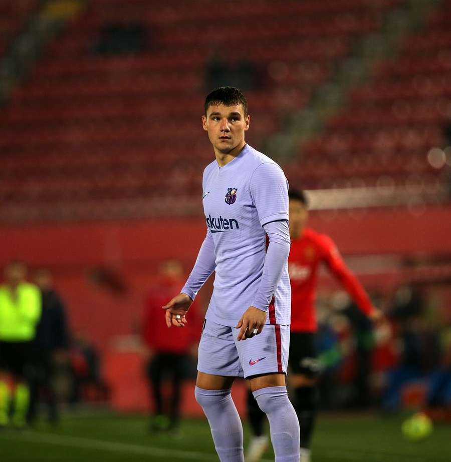 Jutgla in a Barca shirt Jutgla in a Barca shirt