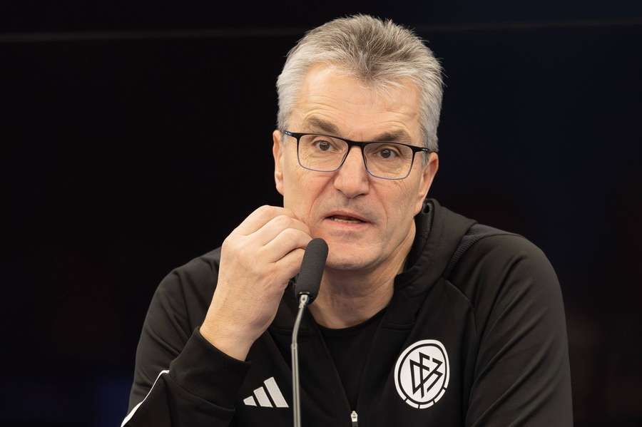 Knut Kircher möchte die jüngsten Fehlentscheidung seiner Schützlinge in der Bundesliga nicht schönreden