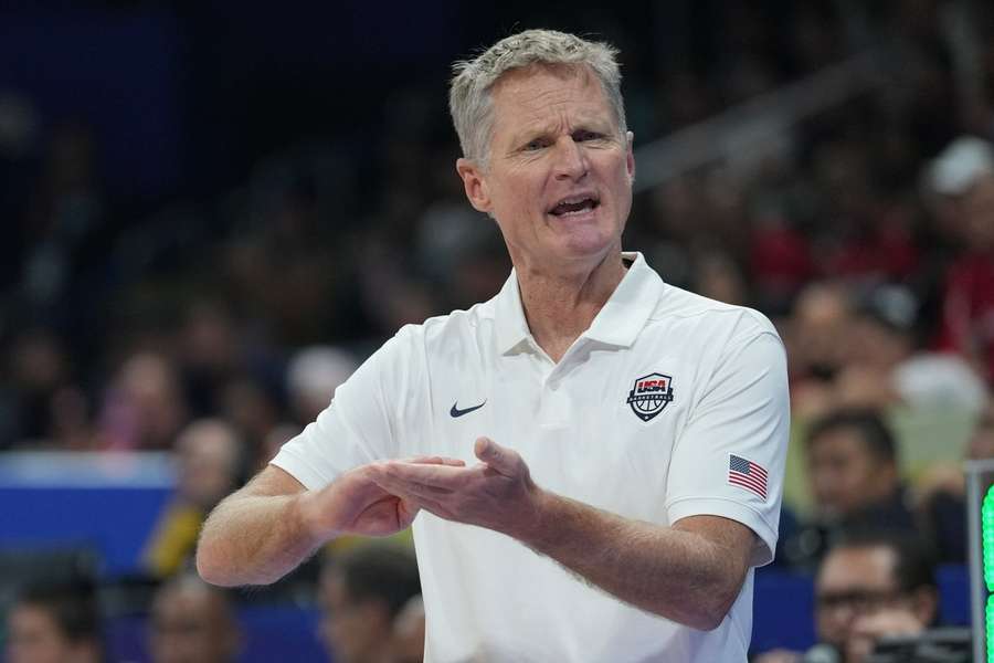 NBA, Steve Kerr spera di continuare alla testa dei Golden State Warriors a fine anno