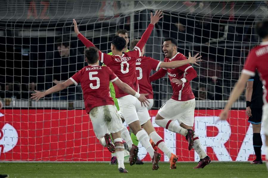 AZ Alkmaar, în sferturi după victoria cu 2-1 obținută pe teren propriu cu Lazio