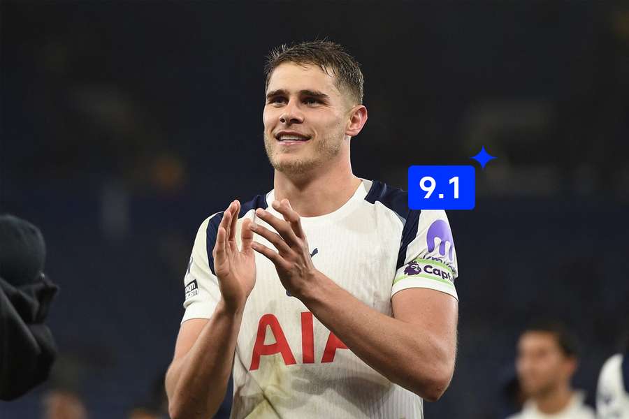 Van de Ven celebrates Spurs' win Van de Ven celebrates Spurs' win