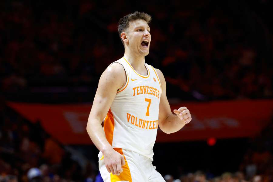 Zespół Tennesee z Igorem Milicicem w gronie faworytów w NCAA