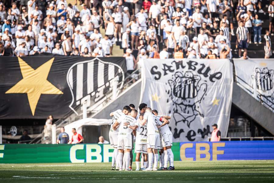 O Santos vem de derrota para o Avaí