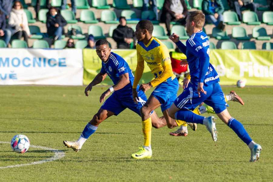 Prostějov si z Opavy beze výhru 2:1.