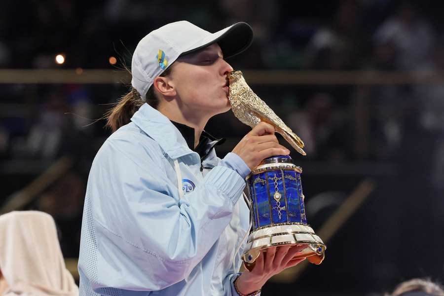 Iga Świątek już od 47. tygodni znajduje się na czele rankingu WTA, a w poprzednim tygodniu wygrała swój 12. turniej w karierze