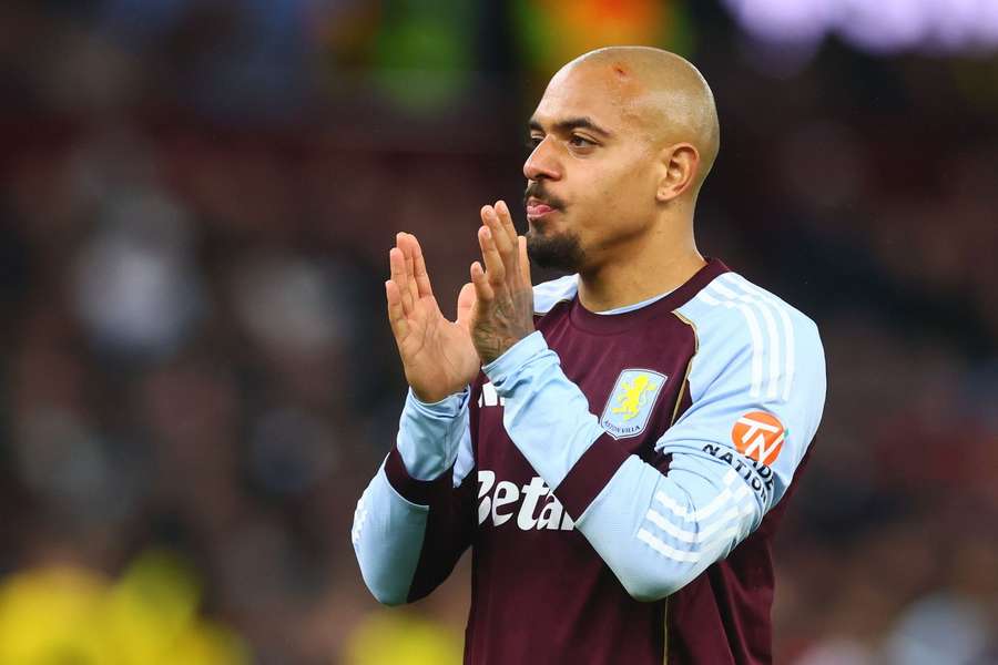 Malen s drobnou ránou na hlavě.