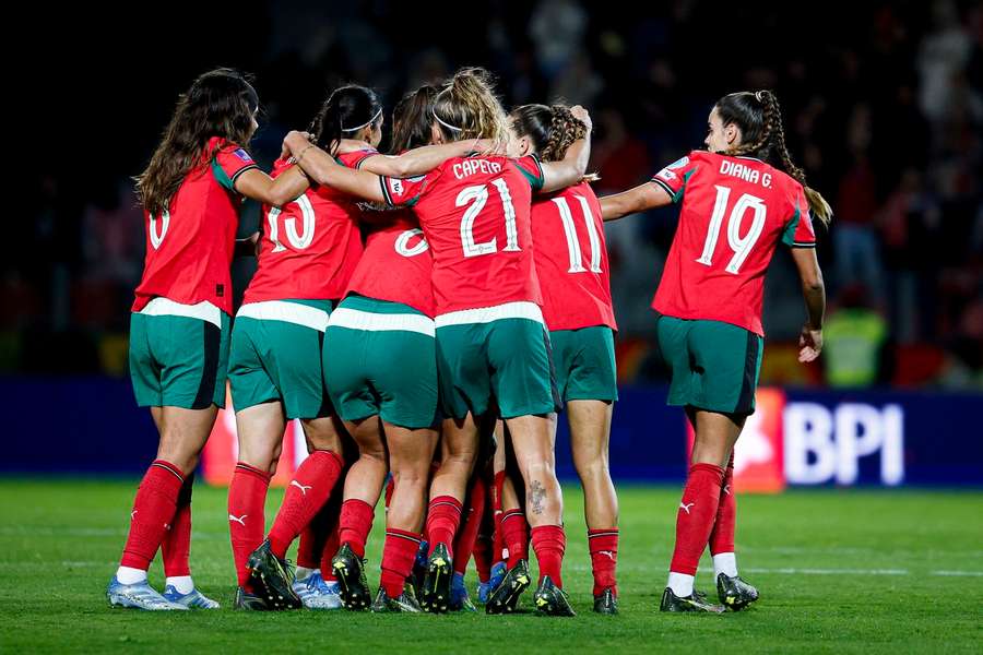 Jogadoras da Seleção Nacional em ação