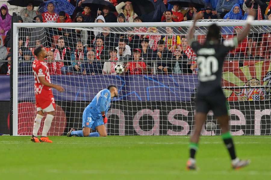 Gazzaniga e Yangel num dos golos do Feyenoord