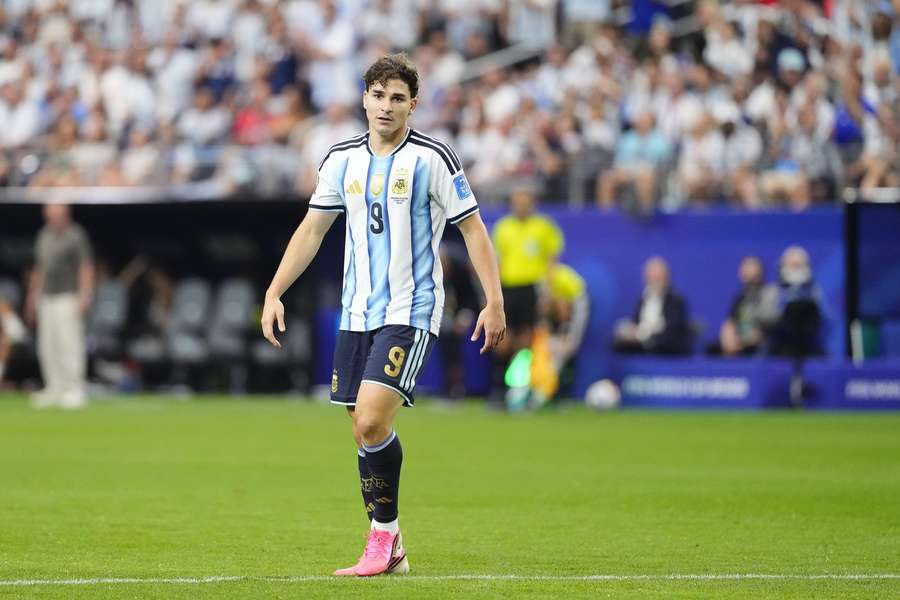 Barcelona plotting €130m for Atletico's Julian Alvarez after public transfer plea Barcelona plotting €130m for Atletico's Julian Alvarez after public transfer plea
