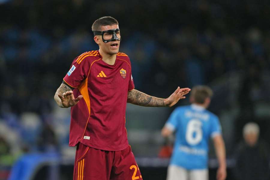 Mancini agrees new Roma contract Mancini agrees new Roma contract