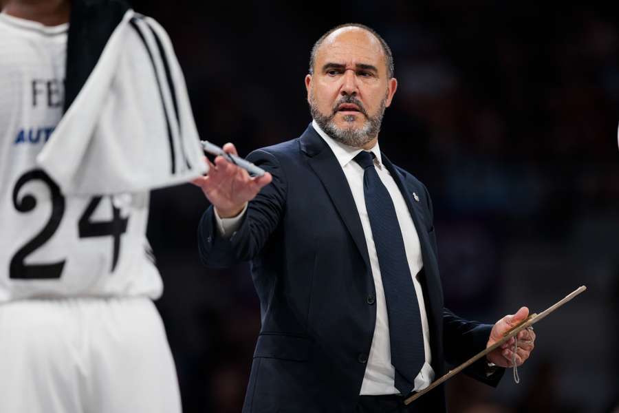 Chus Mateo, durante el partido ante el Baskonia de cuartos de final