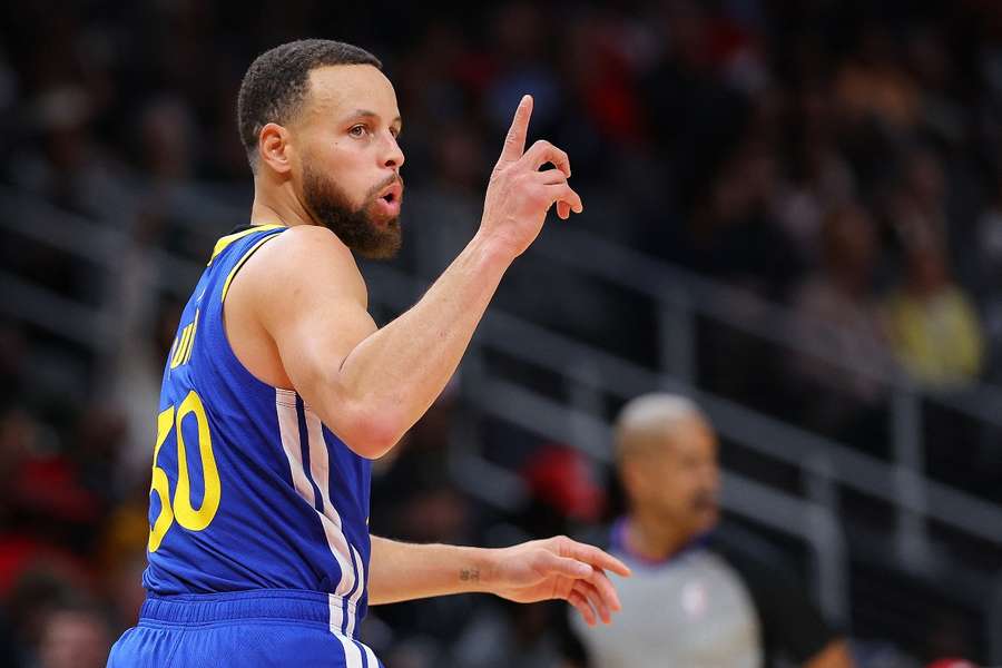 Stephen Curry, con los Godent State Warriors
