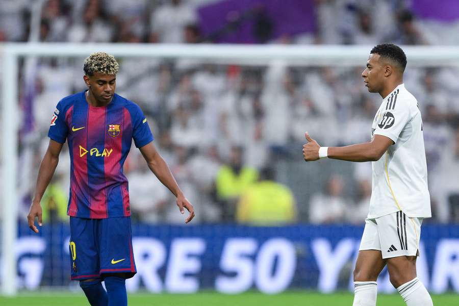 El Clásico ponúkne aj stret dvoch generačných talentov. El Clásico ponúkne aj stret dvoch generačných talentov.