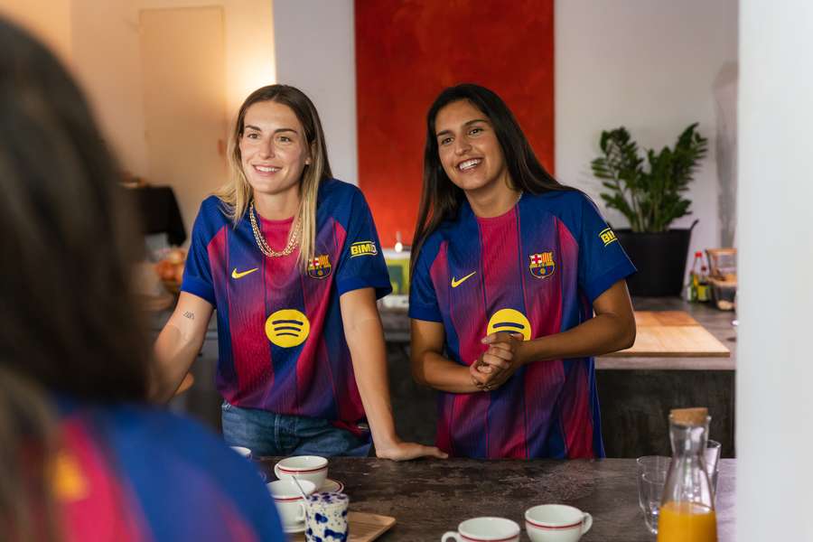 Alexia Putellas, con la nueva camiseta del Barça Alexia Putellas, con la nueva camiseta del Barça