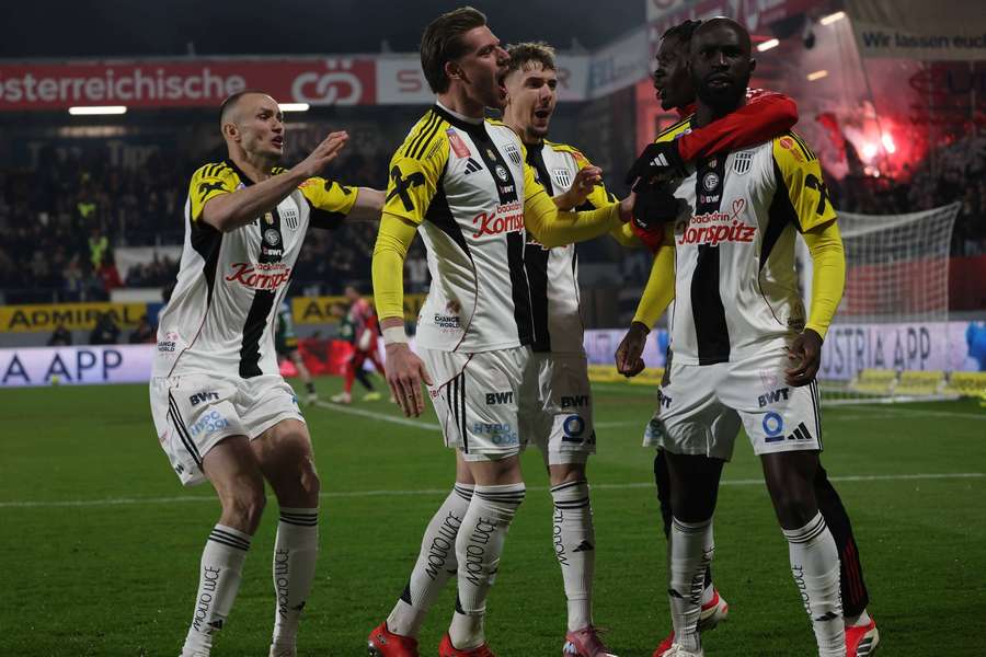 Kühbauer zieht auch mit dem LASK ins Cupfinale ein