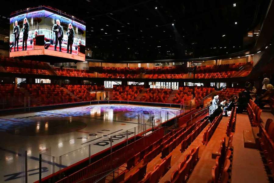V Jihlavě začíná sloužit Horácká aréna za dvě miliardy. V Jihlavě začíná sloužit Horácká aréna za dvě miliardy.