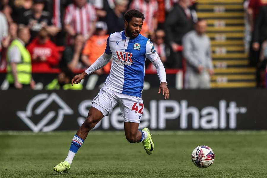 Watford ahead of West Ham for free agent Dennis Watford ahead of West Ham for free agent Dennis