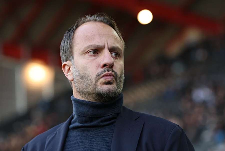 Odvolaný kouč Pisy Alberto Gilardino.