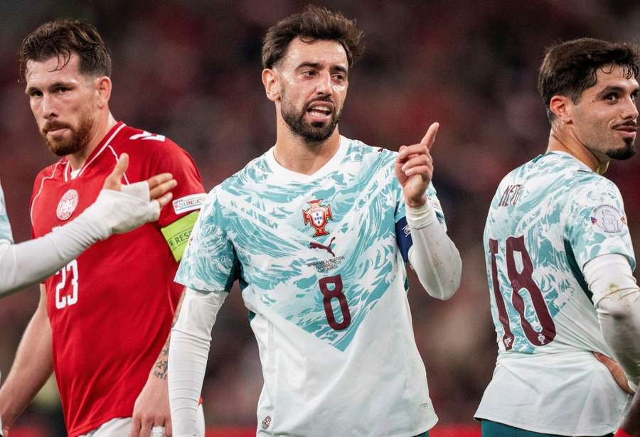 Kapitän Fernandes steht hinter CR7 Kapitän Fernandes steht hinter CR7