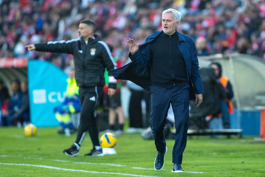 Jose Mourinho referred to the match against Real Madrid as 'extremely demanding' Jose Mourinho referred to the match against Real Madrid as 'extremely demanding'