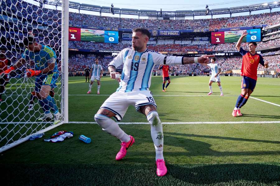Nicolas Otamendi lors de la finale. Nicolas Otamendi lors de la finale.