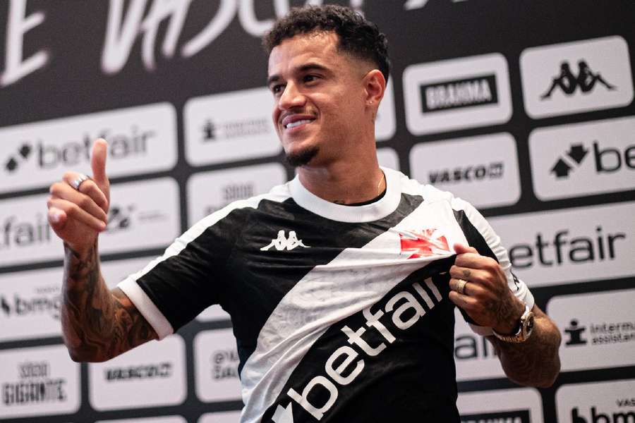 Coutinho em sua coletiva de apresentação no Vasco da Gama