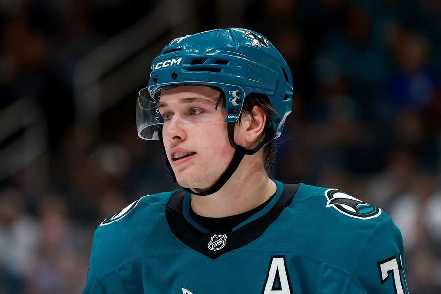 Celebrini sa môže stať najlepšie plateným hráčom NHL.
