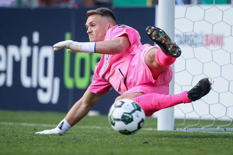 Lars Huxsohl ist in der ersten Runde des DFB Pokals zum Hexer von St. Pauli mutiert.