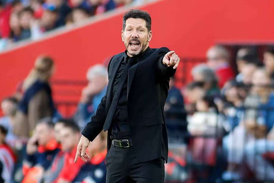 Diego Simeone povede Atlético proti Spartě v Lize mistrů.