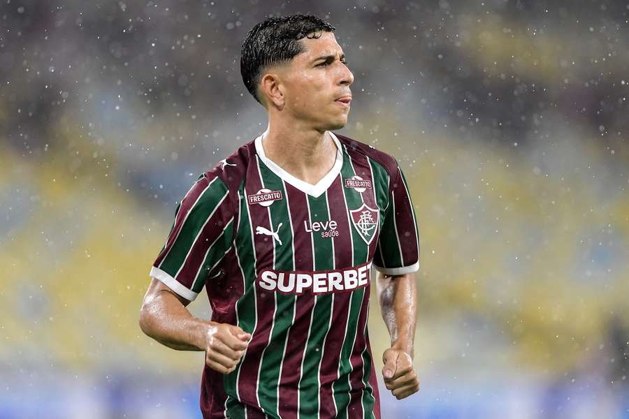 Fluminense x Botafogo ocorre nesta quinta-feira (12), às 19h30.