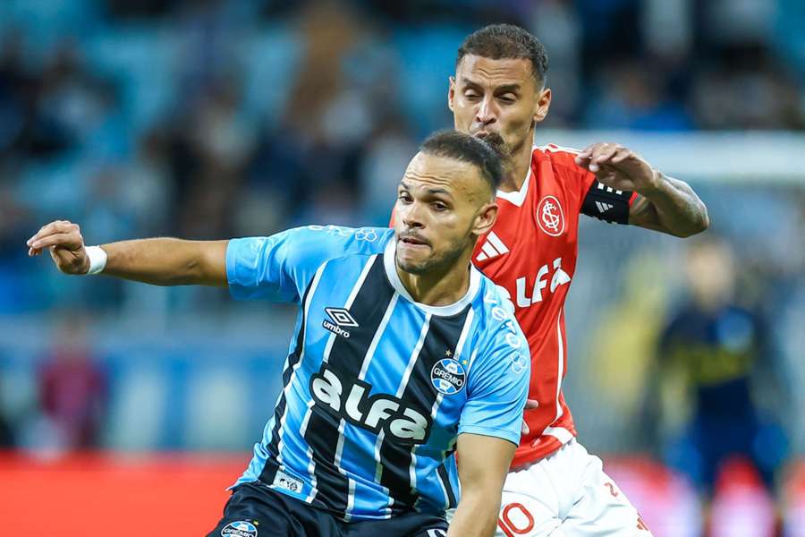 Grêmio e Inter empataram em 1 a 1 no primeiro turno