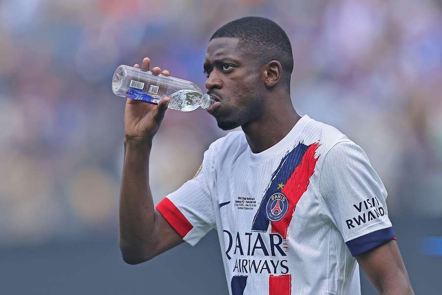 Indicado a Bola de Ouro, Dembelé se recupera de um quadro viral