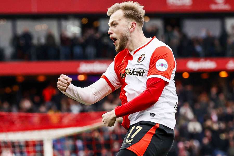 Feyenoord's Casper Tengstedt celebrates scoring the 1-0 against Go Ahead Eagles