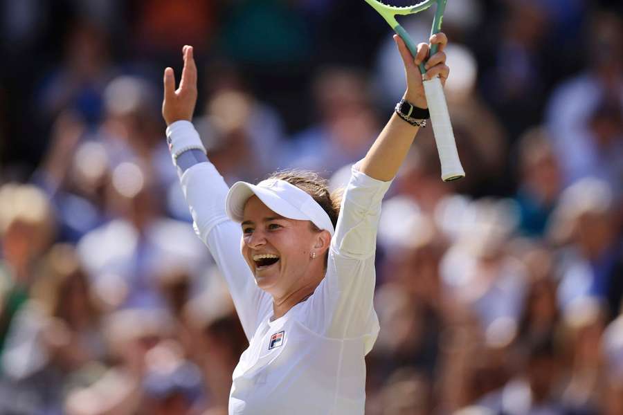 Barbora Krejcikova gewinnt das Dameneinzel in Wimbledon.