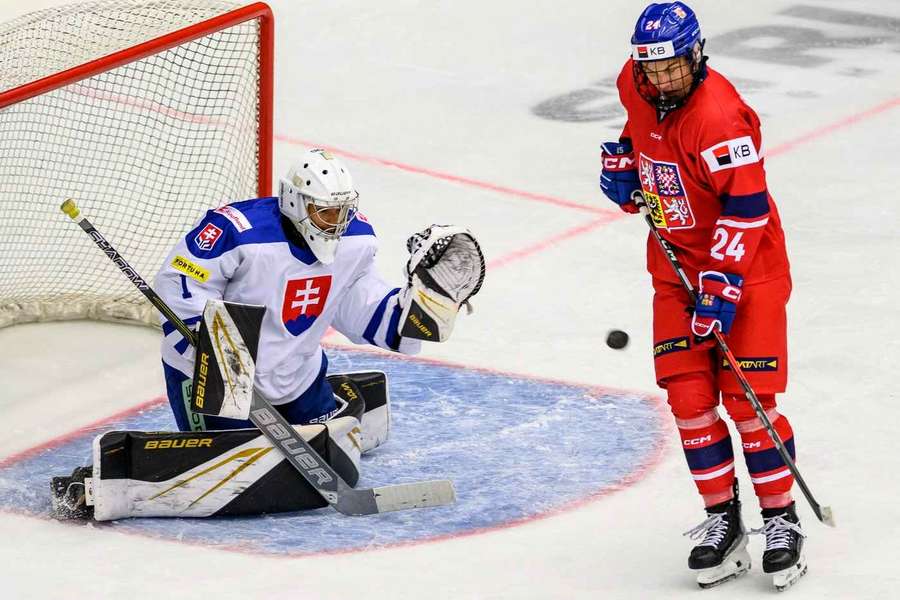 Henriquez by mohol byť draftovaný do NHL. Henriquez by mohol byť draftovaný do NHL.