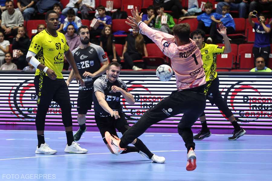CSM Bucureşti a pierdut acasă în EHF European League la handbal masculin CSM Bucureşti a pierdut acasă în EHF European League la handbal masculin