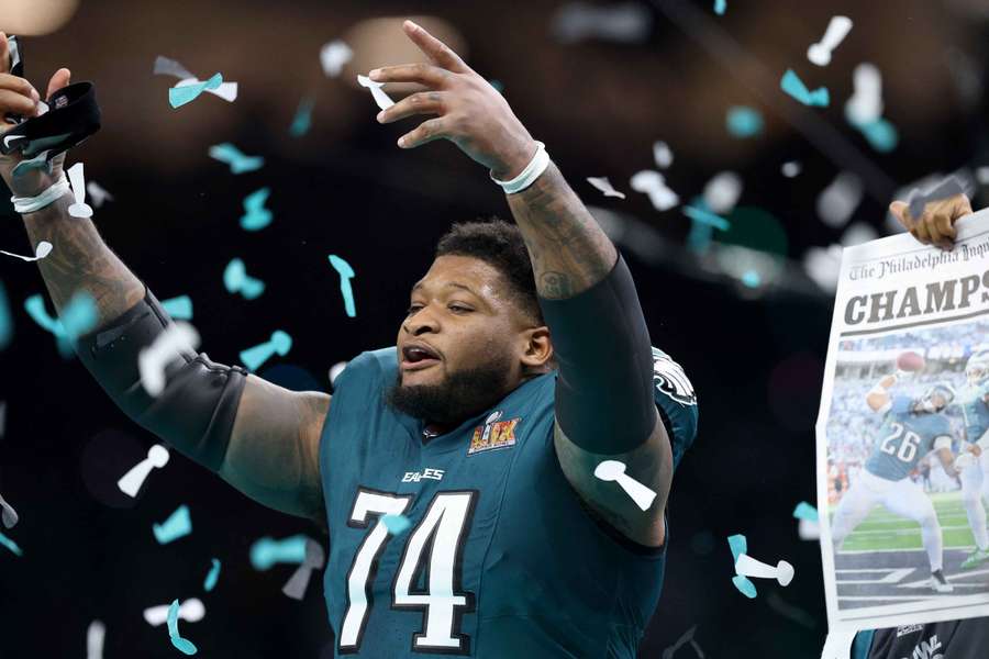 Fred Johnson is heading back to the Philadelphia Eagles.
