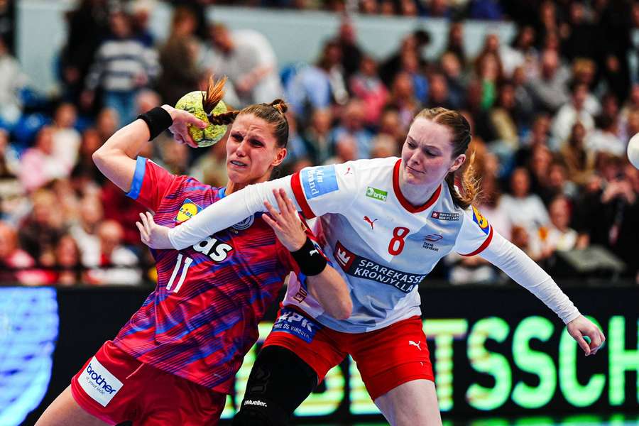 Xenia Smits and Anne Mette Hansen in action during the test match
