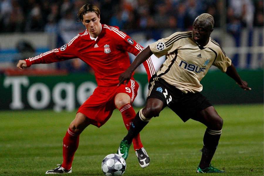 Fostul jucător de la PSG și Marseille, M'Bami, a murit în urma unui infarct la doar 40 de ani