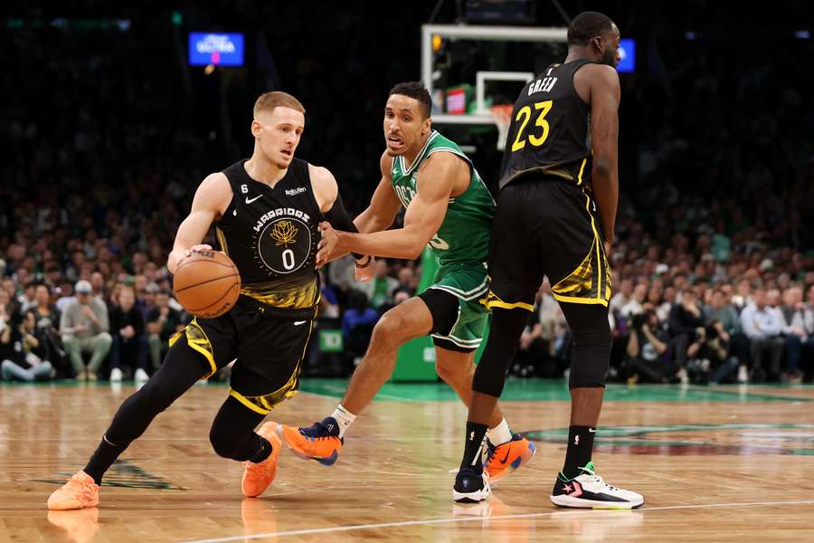 Los Celtics superaron a los Warriors en la NBA