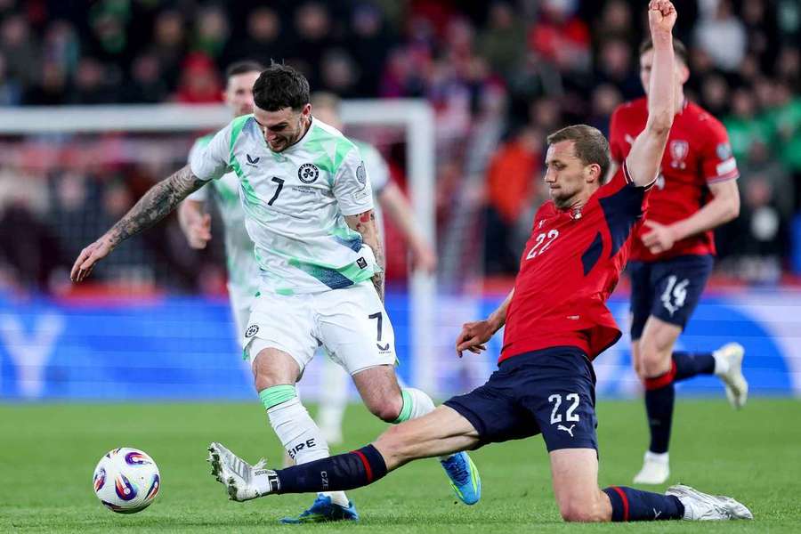 Republic of Ireland's Troy Parrott is tackled by Czech Republic's Tomas Soucek