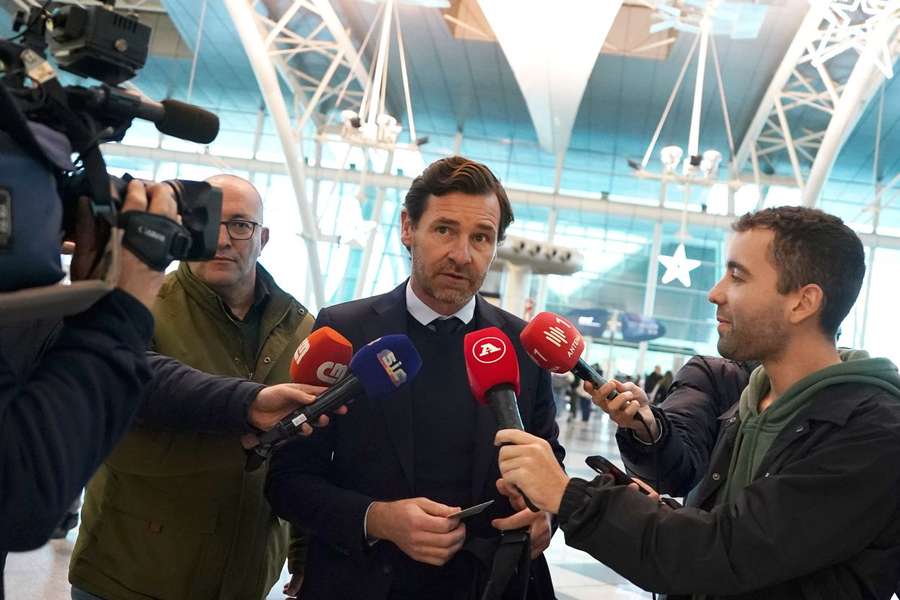 Presidente do FC Porto desdramatiza impacto da ameaça de nevoeiro na Choupana