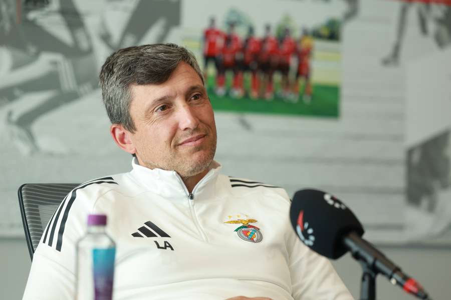 Luís Araújo, entrenador de los juveniles del Benfica Luís Araújo, entrenador de los juveniles del Benfica