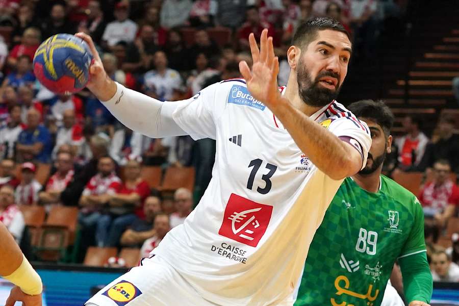 Mondial de handball : des Bleus à deux visages dominent l'Arabie saoudite