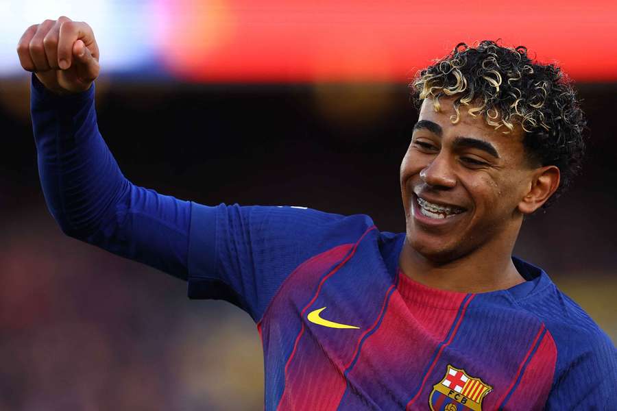 Lamine Yamal, feliz en el Barcelona