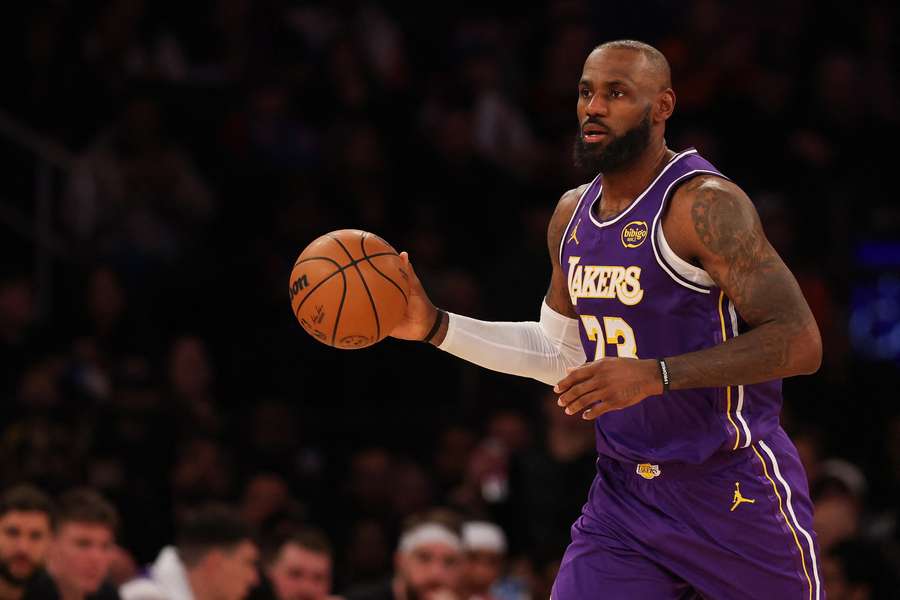 LeBron, protagonista en los Lakers LeBron, protagonista en los Lakers
