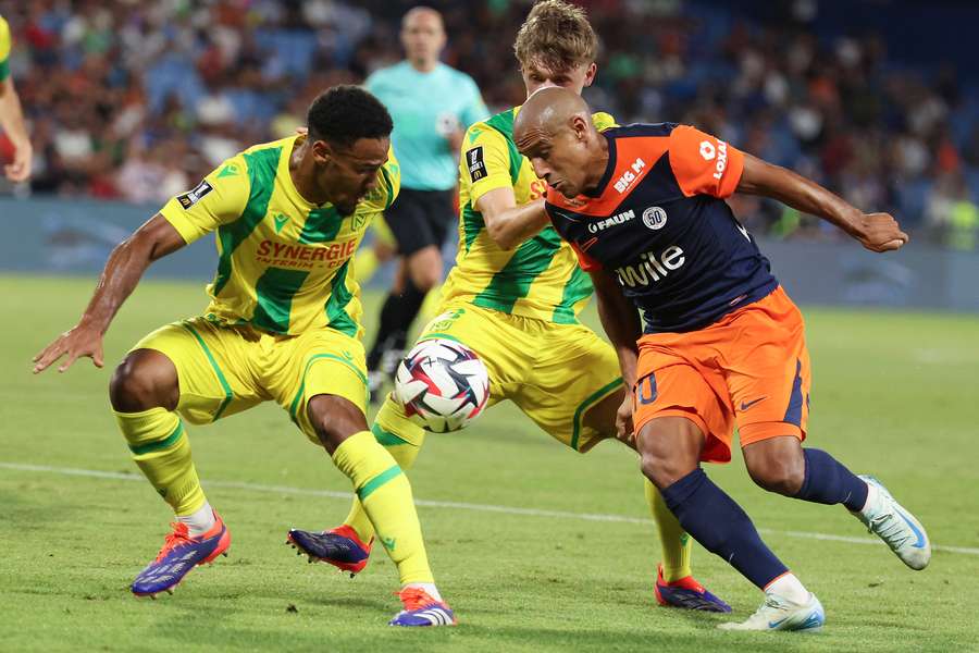 Wahbi Khazri face à Kelvin Amian