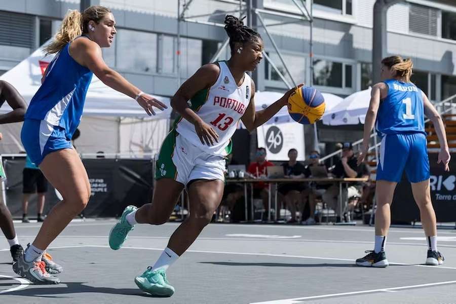 Seleção portuguesa feminina de basquetebol esteve a competir na Suíça