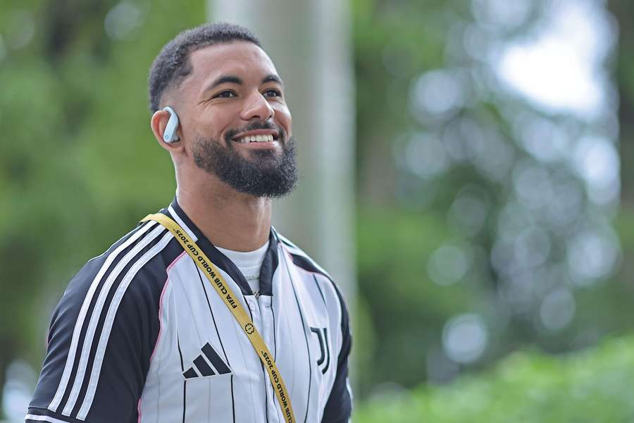 West Ham quer Douglas Luiz